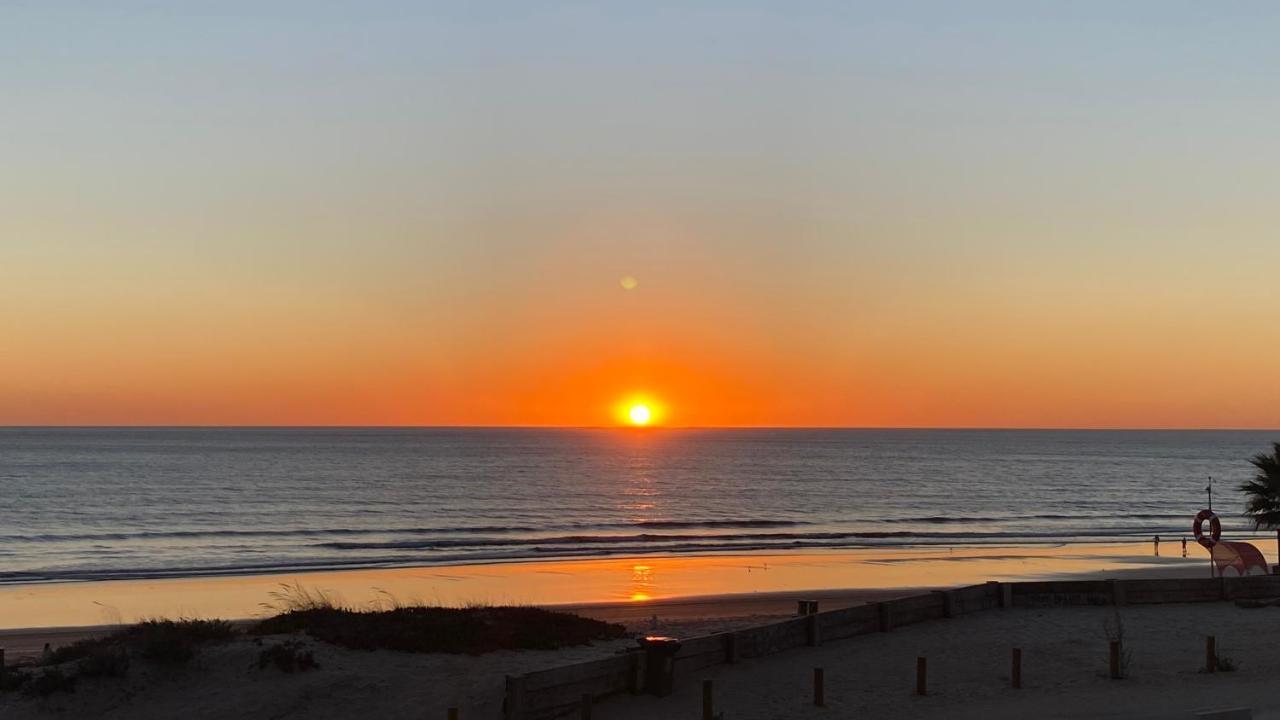 Rock'S Beach Spot Suit Costa da Caparica Exterior foto